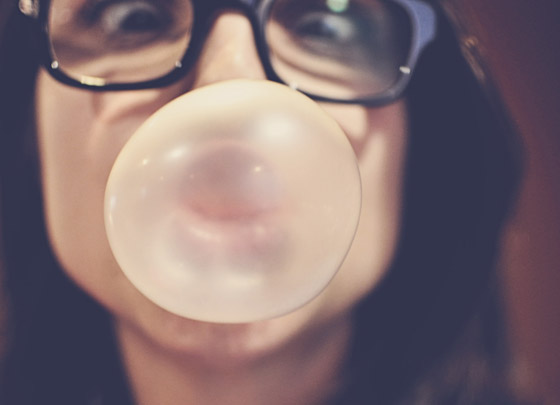 فوائد غير متوقعة لمضغ العلكة الخالية من السكر خاصة في هذه الأوقات! صورة رقم 6