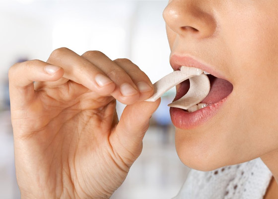 فوائد غير متوقعة لمضغ العلكة الخالية من السكر خاصة في هذه الأوقات! صورة رقم 7