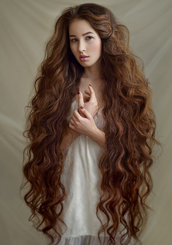 5 خلطات مدهشة وفعالة لتطويل الشعر بسرعة صورة رقم 8 5 خلطات مدهشة وفعالة لتطويل الشعر بسرعة صورة رقم 8