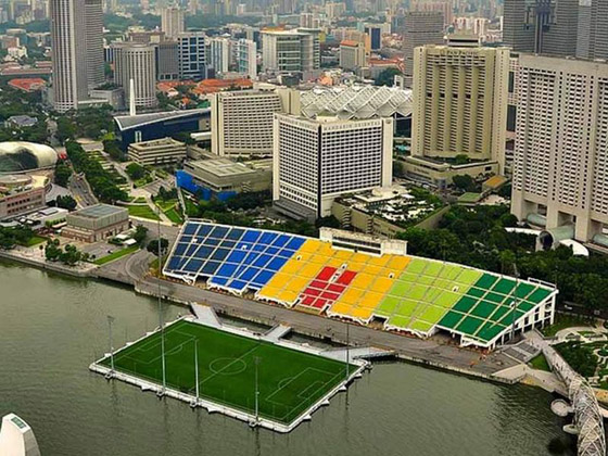 صورة رقم 7 - بالصور: تعرفوا على أغرب ملاعب كرة القدم حول العالم صورة رقم 7 - بالصور: تعرفوا على أغرب ملاعب كرة القدم حول العالم