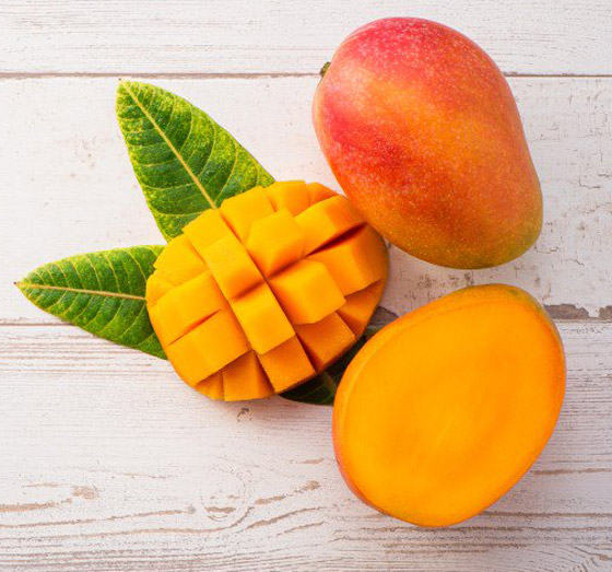 أهم فوائد فاكهة المانجو المدهشة.. تناولها لتشعر بالسعادة صورة رقم 4