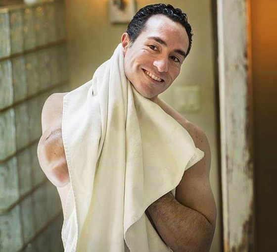 المناشف بيئة للجراثيم والأمراض.. هذه طريقة تنظيفها للقضاء على البكتيريا صورة رقم 11