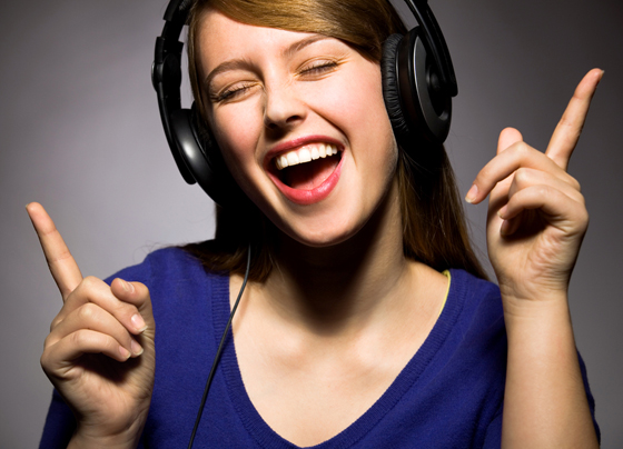 احذروا.. سماعات الرأس الحديثة تدمر السمع! صورة رقم 6 احذروا.. سماعات الرأس الحديثة تدمر السمع! صورة رقم 6