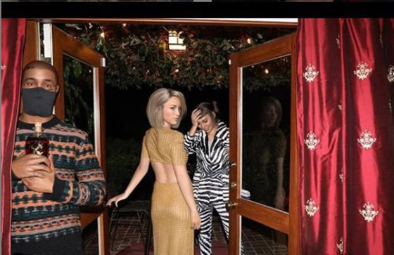 ليل ميكويلا، عارضة أزياء ونجمة انستغرام لكنها ليست بشراً صورة رقم 2