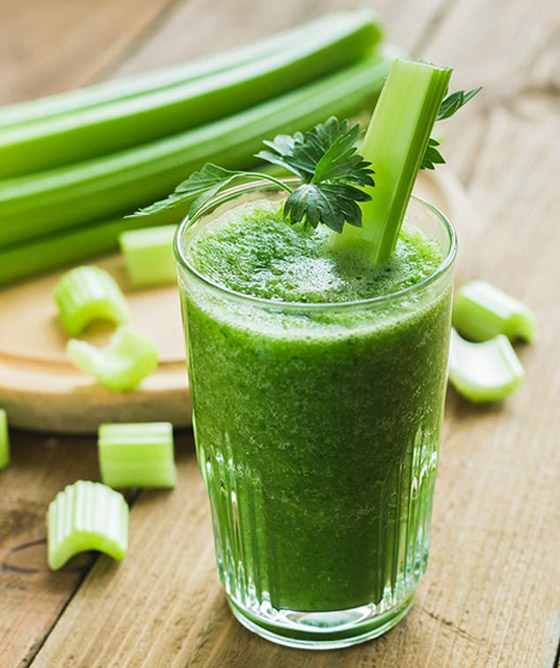 بالفيديو.. هل الفوائد الصحية المدهشة لعصير الكرفس حقيقية؟ صورة رقم 3