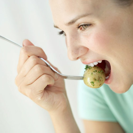 البطاطس: فوائد عظيمة.. تعزز صحة القلب وتحمي العظام صورة رقم 4