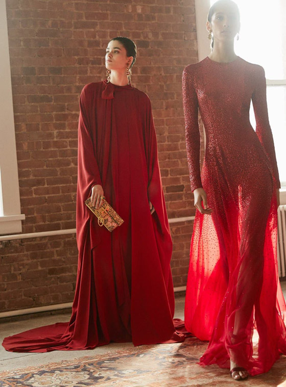 بالصور: إطلالات باللون الأحمر لأناقتك استعدادا لاستقبال الخريف صورة رقم 3