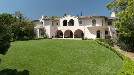 أغلى منزل للبيع في أمريكا.. تحفة فنية وحدائق تحت الأرض! فيديو وصور صورة رقم 3