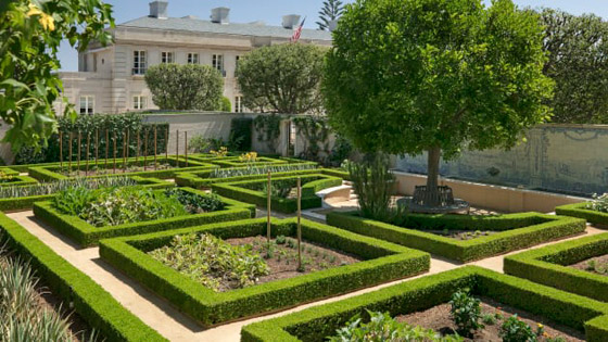 أغلى منزل للبيع في أمريكا.. تحفة فنية وحدائق تحت الأرض! فيديو وصور صورة رقم 26