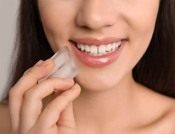 إليكم 5 استخدامات مهمة لمكعبات الثلج للحفاظ على جمال البشرة صورة رقم 4