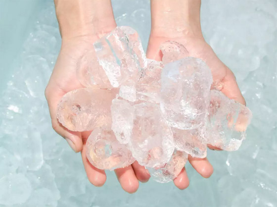 إليكم 5 استخدامات مهمة لمكعبات الثلج للحفاظ على جمال البشرة صورة رقم 6