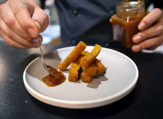 أول مطعم يقدم وجبات من الحشرات فقط في جنوب أفريقيا! فيديو وصور صورة رقم 16