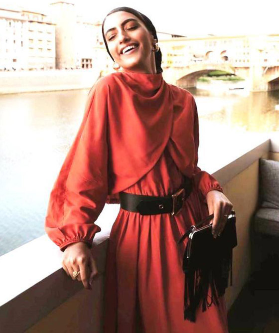 بالصور: أزياء عملية ومريحة للمحجبات من وحي السعودية يارا النملة صورة رقم 9