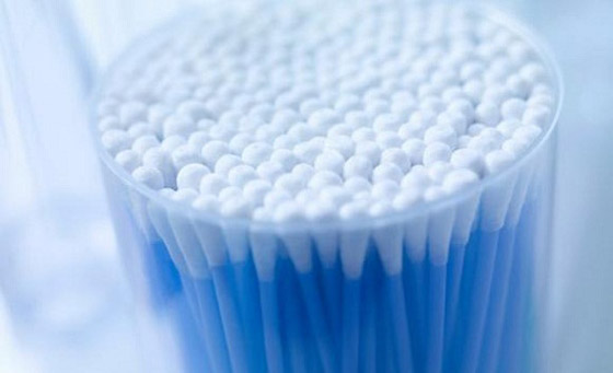 أعواد الأذن القطنية.. 5 استخدامات قد لا تخطر على بالك صورة رقم 2