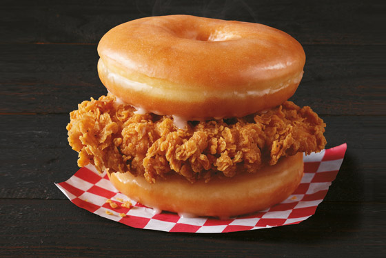 بالصور: تعرفوا إلى أغرب وجبة يقدمها كنتاكي بتاريخه! صورة رقم 4 بالصور: تعرفوا إلى أغرب وجبة يقدمها كنتاكي بتاريخه! صورة رقم 4