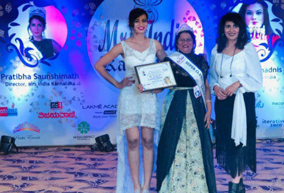 عمرها 67 عاماً وتفوز بلقب ملكة جمال الهند صورة رقم 6