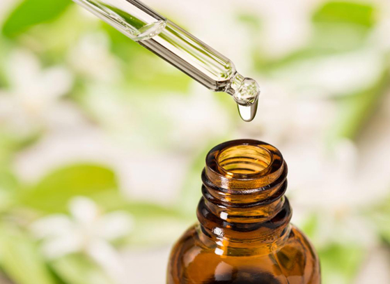 زيت شجرة الشاي.. فوائد من الرأس حتى القدمين صورة رقم 9