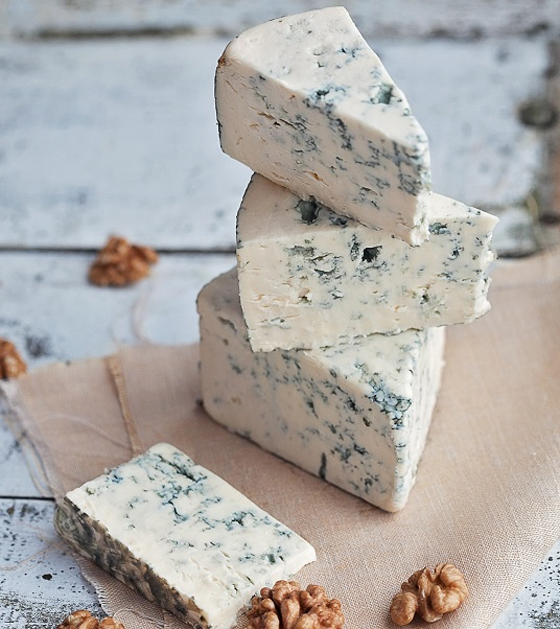 الجبن المتعفن.. 10 فوائد ستُوقعك في حبه! صورة رقم 4