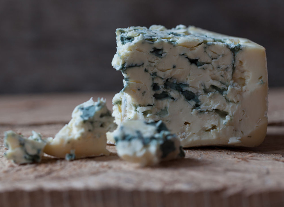 الجبن المتعفن.. 10 فوائد ستُوقعك في حبه! صورة رقم 12