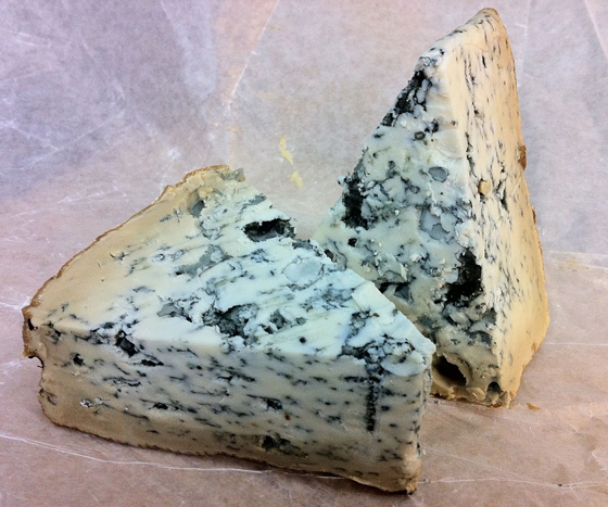 الجبن المتعفن.. 10 فوائد ستُوقعك في حبه! صورة رقم 2