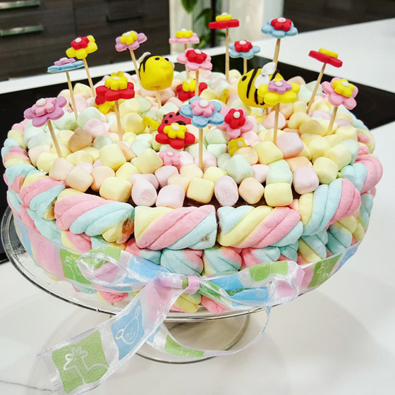 طريقة تحضير كيكة المارشميلو والأناناس الباردة صورة رقم 4