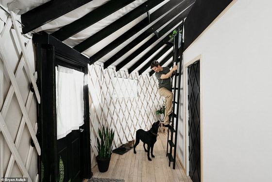 هكذا بنى زوجان منزل الأحلام بمبلغ لا يُقارن بقيمته صورة رقم 15