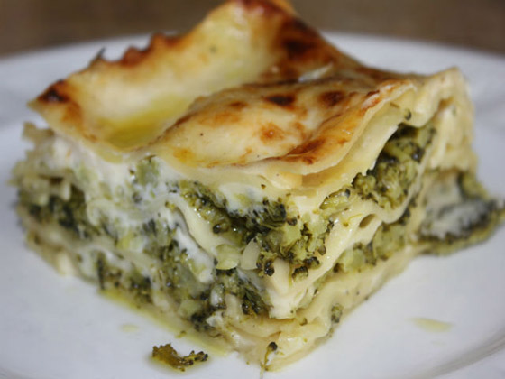 طريقة تحضير لازانيا صحية بالبروكلي الشهية والسهلة صورة رقم 9