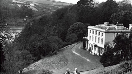 بالصور: رحلة في منزل أحلام الكاتبة البوليسية الأشهر أجاثا كريستي صورة رقم 19