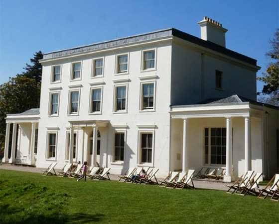 بالصور: رحلة في منزل أحلام الكاتبة البوليسية الأشهر أجاثا كريستي صورة رقم 24