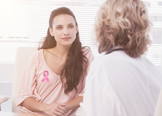 أبرزها الطفح الجلدي..علامات تحذيرية قد تشير إلى الإصابة بسرطان الثدي!‎ صورة رقم 8