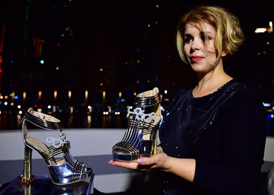 أغلى حذاء في العالم.. يُعرض في دبي مقابل 20 مليون دولار! صور صورة رقم 4