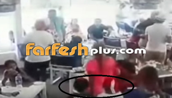 صورة رقم 2 - تسريب فيديو مشاجرة أحمد عز وشقيقة زينة وتعديها عليه بحضور طفليه! صورة رقم 2 - تسريب فيديو مشاجرة أحمد عز وشقيقة زينة وتعديها عليه بحضور طفليه!