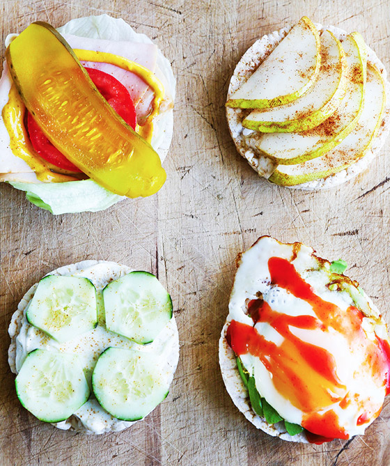 كعكة الأرز ونكهاتها: هذه فوائدها وأضرارها والكمية المسموح بها! صورة رقم 4 كعكة الأرز ونكهاتها: هذه فوائدها وأضرارها والكمية المسموح بها! صورة رقم 4