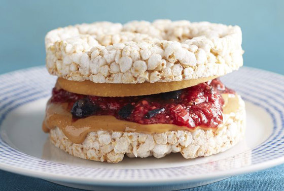 كعكة الأرز ونكهاتها: هذه فوائدها وأضرارها والكمية المسموح بها! صورة رقم 15 كعكة الأرز ونكهاتها: هذه فوائدها وأضرارها والكمية المسموح بها! صورة رقم 15