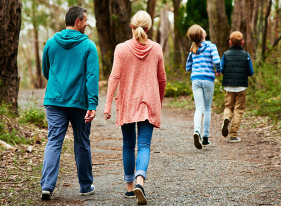 إليكم 10 طرق للحصول على أقصى فائدة خلال ممارسة المشي صورة رقم 6