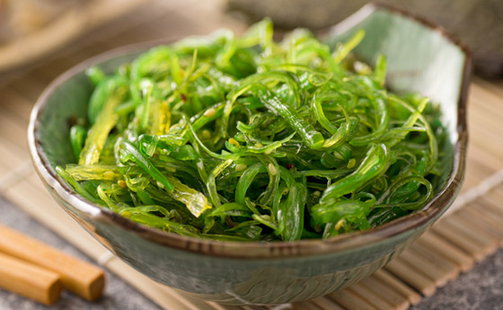 20 نوعا من الأطعمة تعتني ببشرتك وتجعلها خالية من الشوائب هذا الخريف صورة رقم 11 20 نوعا من الأطعمة تعتني ببشرتك وتجعلها خالية من الشوائب هذا الخريف صورة رقم 11