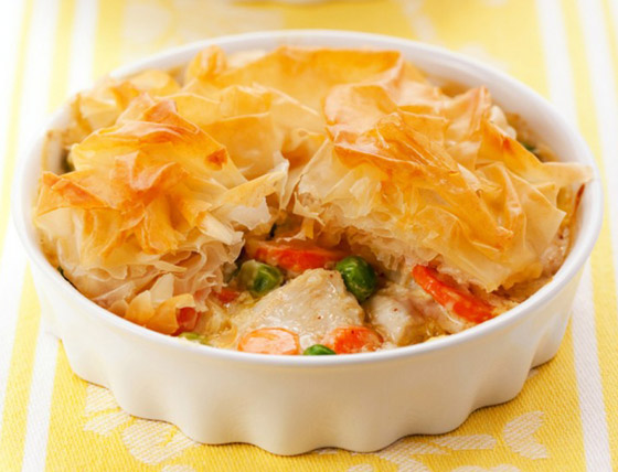 طريقة تحضير فطيرة الدجاج بالخضار الشهية والمغذية صورة رقم 4 طريقة تحضير فطيرة الدجاج بالخضار الشهية والمغذية صورة رقم 4