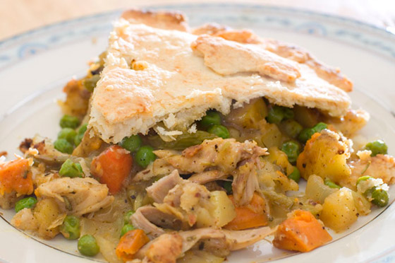 طريقة تحضير فطيرة الدجاج بالخضار الشهية والمغذية صورة رقم 2 طريقة تحضير فطيرة الدجاج بالخضار الشهية والمغذية صورة رقم 2