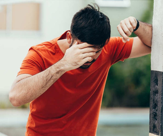 أسرار تعرفها للمرة الأولى عن نوبات الإغماء.. وكيف تُنقذ نفسك منها! صورة رقم 6 أسرار تعرفها للمرة الأولى عن نوبات الإغماء.. وكيف تُنقذ نفسك منها! صورة رقم 6