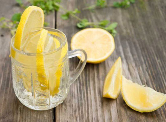 7 فوائد مهمة لتناول ماء الليمون قبل الإفطار ستجعلك تشربه كل يوم! صورة رقم 7 7 فوائد مهمة لتناول ماء الليمون قبل الإفطار ستجعلك تشربه كل يوم! صورة رقم 7