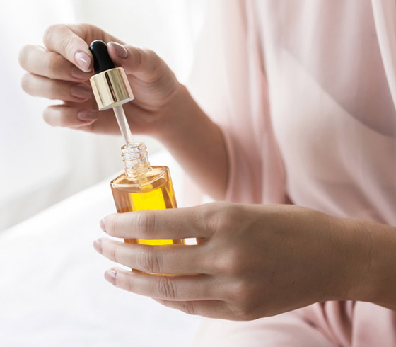 أسباب تشقق اليدين وطرق العلاج والعناية بهما في فصل الشتاء صورة رقم 5