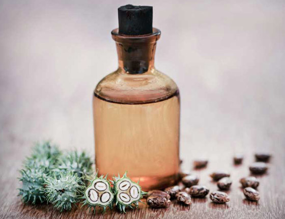 تعرفوا إلى الفوائد الطبية لزيت الخروع وأهم مشاكل الشعر التي يعالجها صورة رقم 5 تعرفوا إلى الفوائد الطبية لزيت الخروع وأهم مشاكل الشعر التي يعالجها صورة رقم 5