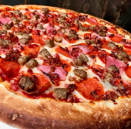 إليكم طريقة تحضير بيتزا باللحم على الطريقة الأمريكية صورة رقم 8