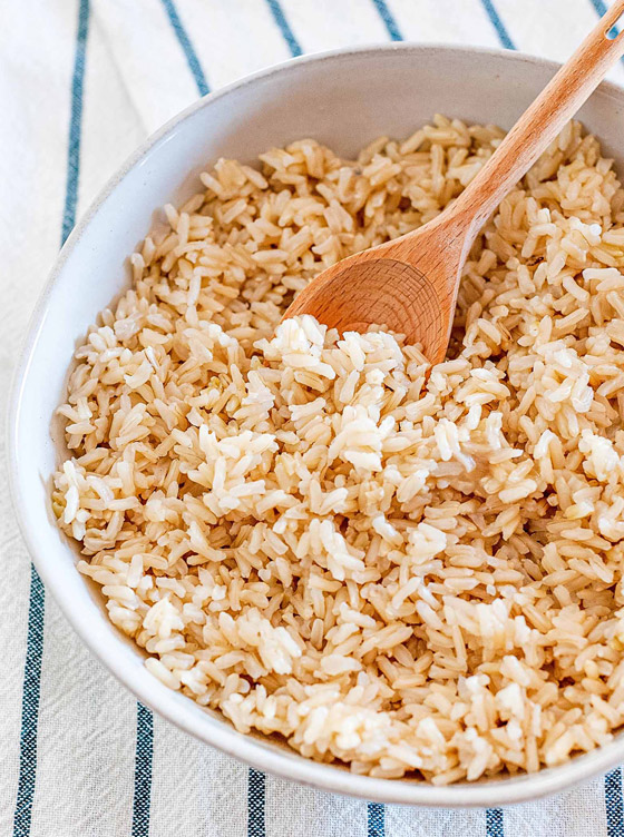 يقي من السمنة إذا تناولت النوع الصحيح.. فما هو أفضل أنواع الأرز؟ صورة رقم 5 يقي من السمنة إذا تناولت النوع الصحيح.. فما هو أفضل أنواع الأرز؟ صورة رقم 5