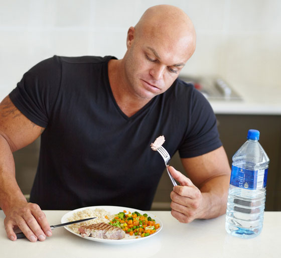 4 عادات أثناء تناول الطعام تساعد على خسارة الوزن صورة رقم 3 4 عادات أثناء تناول الطعام تساعد على خسارة الوزن صورة رقم 3