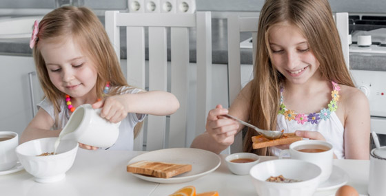 منها العسل والتونة.. قائمةُ الأغذية الخطيرة على صحّة طفلكِ! صورة رقم 2