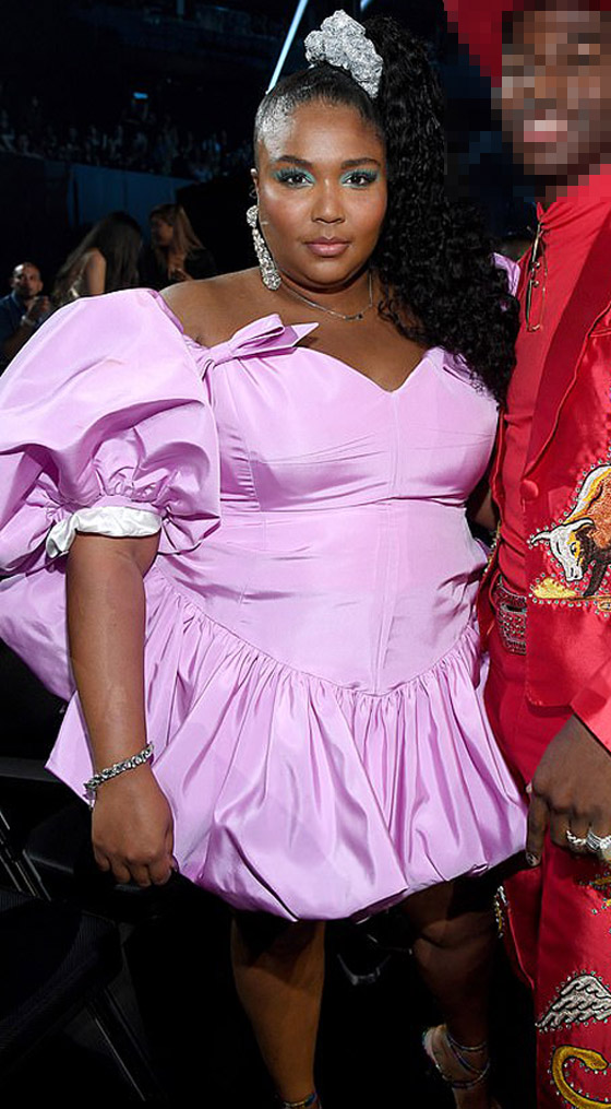 صور: إليكم أبرز 10 مؤثرين نساء ورجال في مجال الأزياء لعام 2019 صورة رقم 9 صور: إليكم أبرز 10 مؤثرين نساء ورجال في مجال الأزياء لعام 2019 صورة رقم 9