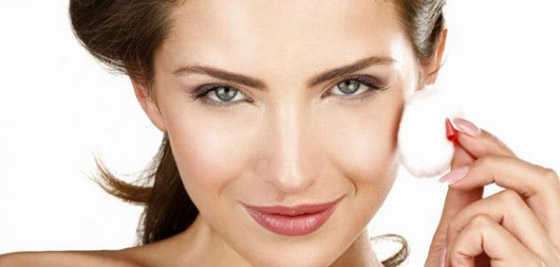 قاعدة من 60 ثانية.. الأفضل لتنظيف بشرتكِ صورة رقم 4