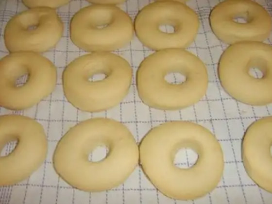 تعرفوا على طريقة عمل الدونات بكل احترافية صورة رقم 4