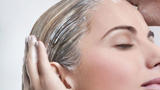 10 أقنعة تؤمّن حلولاً لأكثر مشاكل الشعر صعوبة صورة رقم 1